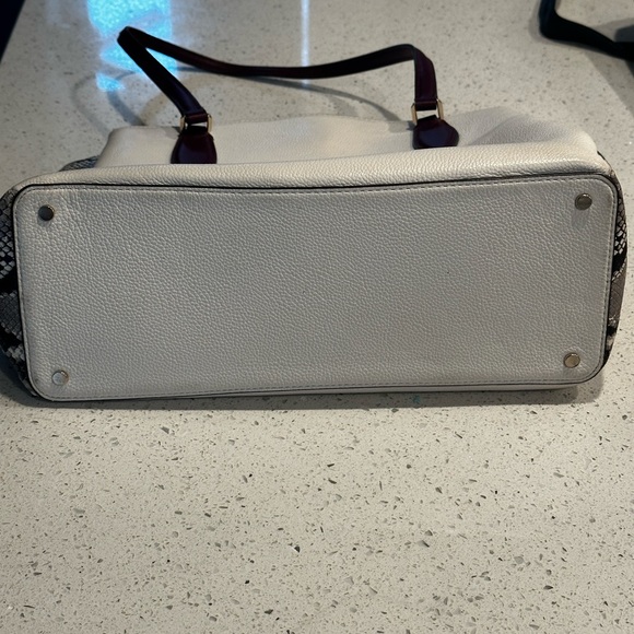 Kate Spade Large Hudson Tote - Picture 2 of 6